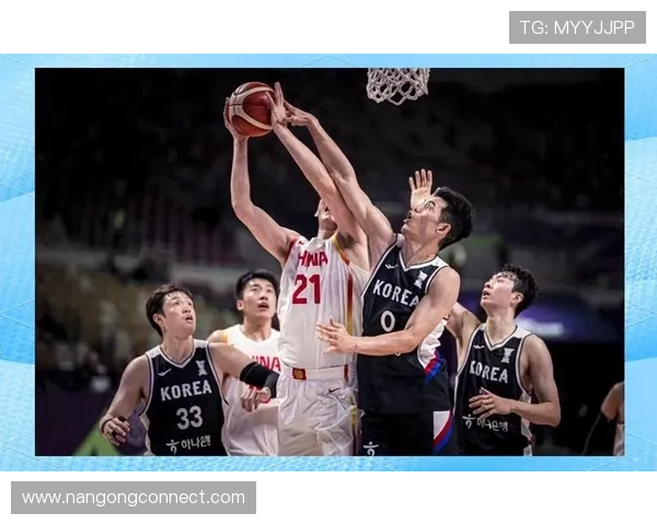 中国篮球队逆转获胜 全员发挥出色力克对手晋级亚洲杯四强